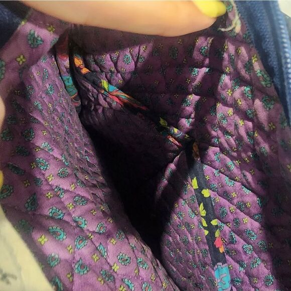 Floral Quilted Shoulder Bag - Picture 7 of 9